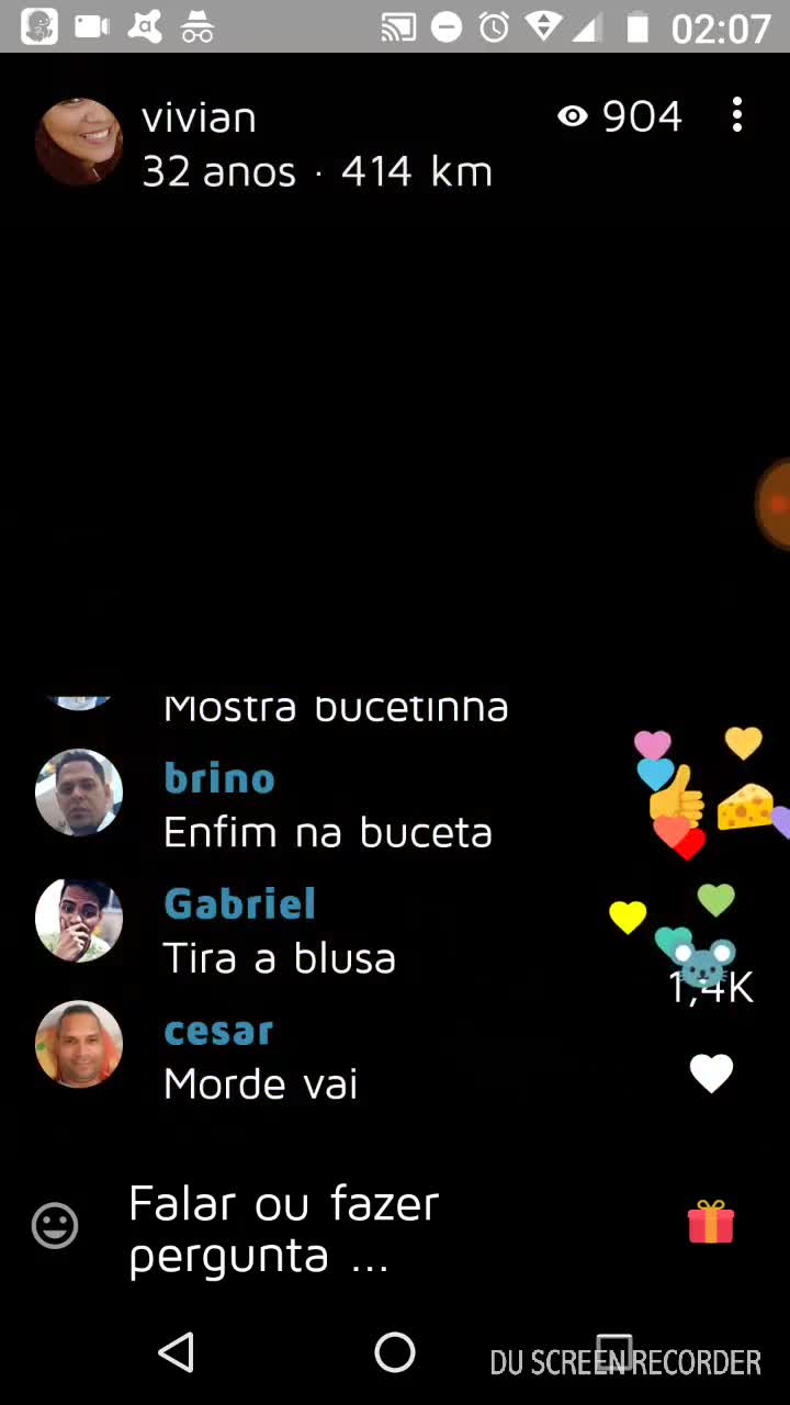 caiu na net Vivian safada meteu banana na buceta ao vivo no Jaumo